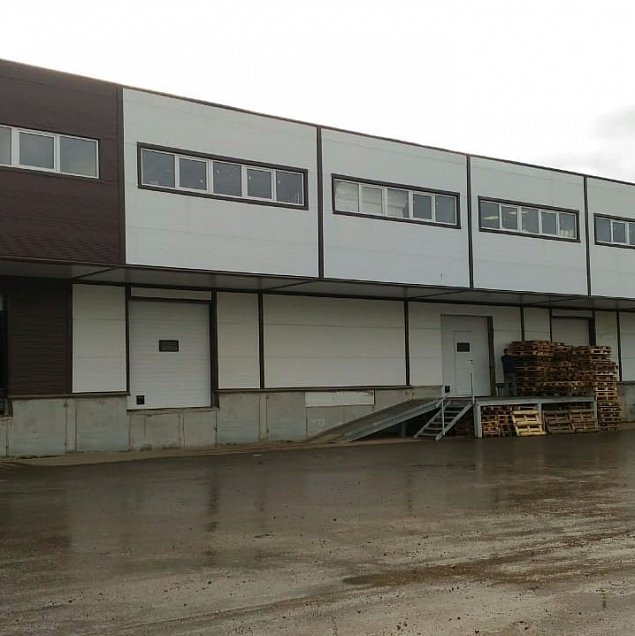 Warehouse complex